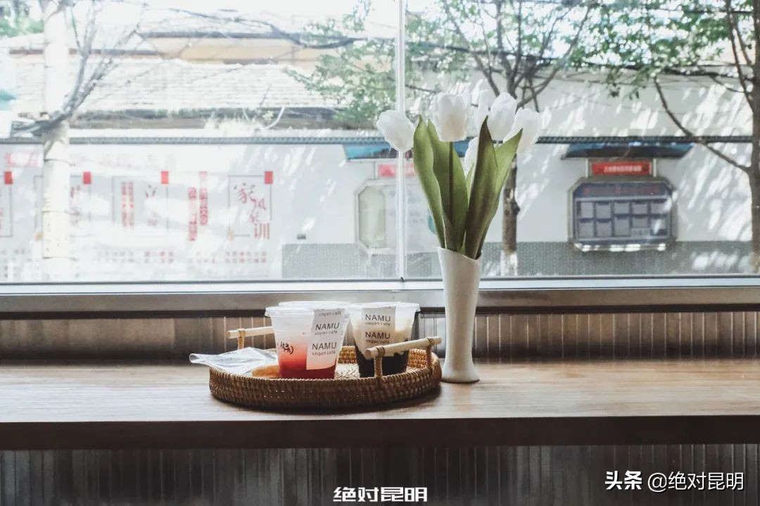 瓦仓南路上偶遇“首尔小店”：喝杯“素食咖啡”再选个韩国笔记本