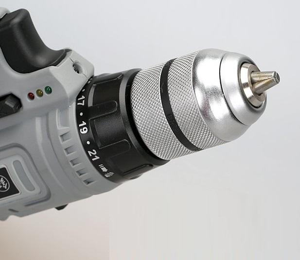 年轻人不懂,6070后看见这些五金就收藏,省时省力个个都是好把手