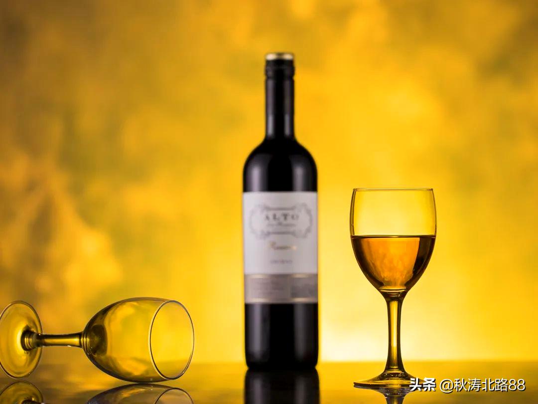 喝白酒醒酒礼仪,醒酒和喝红酒的礼仪