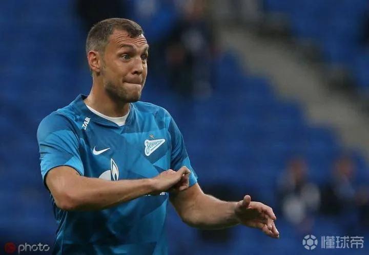 最帅足球明星排名,最帅气的五位足球明星你都认识吗