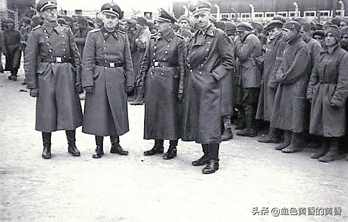 武装*党**卫军：保卫希特勒元首碉堡并坚持到最后的居然是法国人？