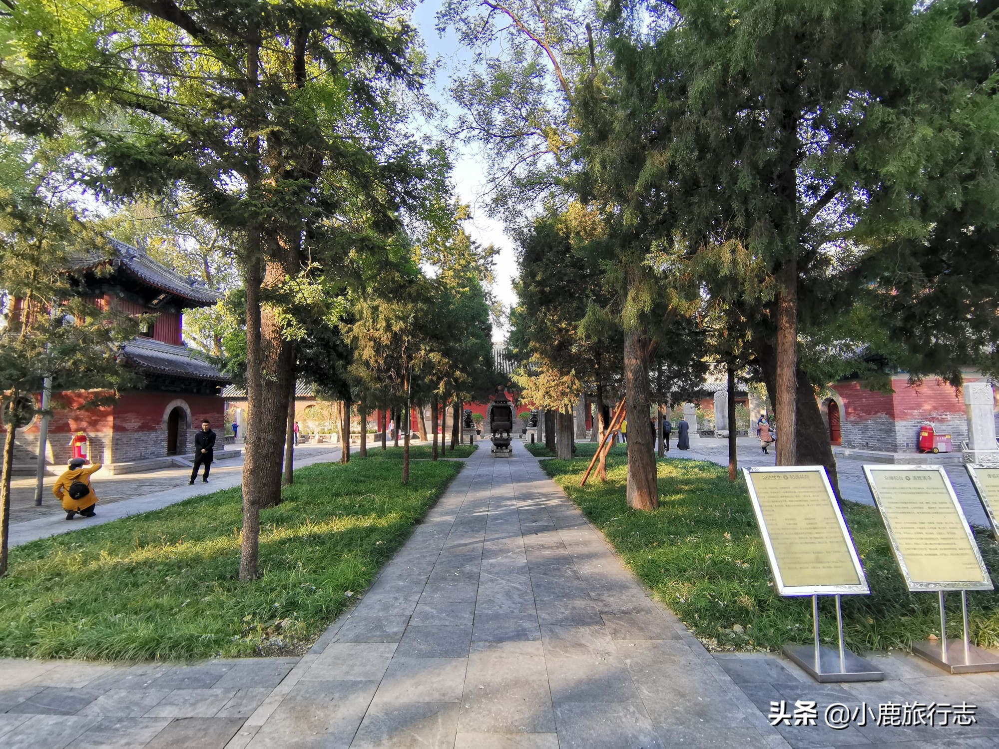 北京不出名但是比较有历史的寺庙,北京最古老规模最大的寺庙