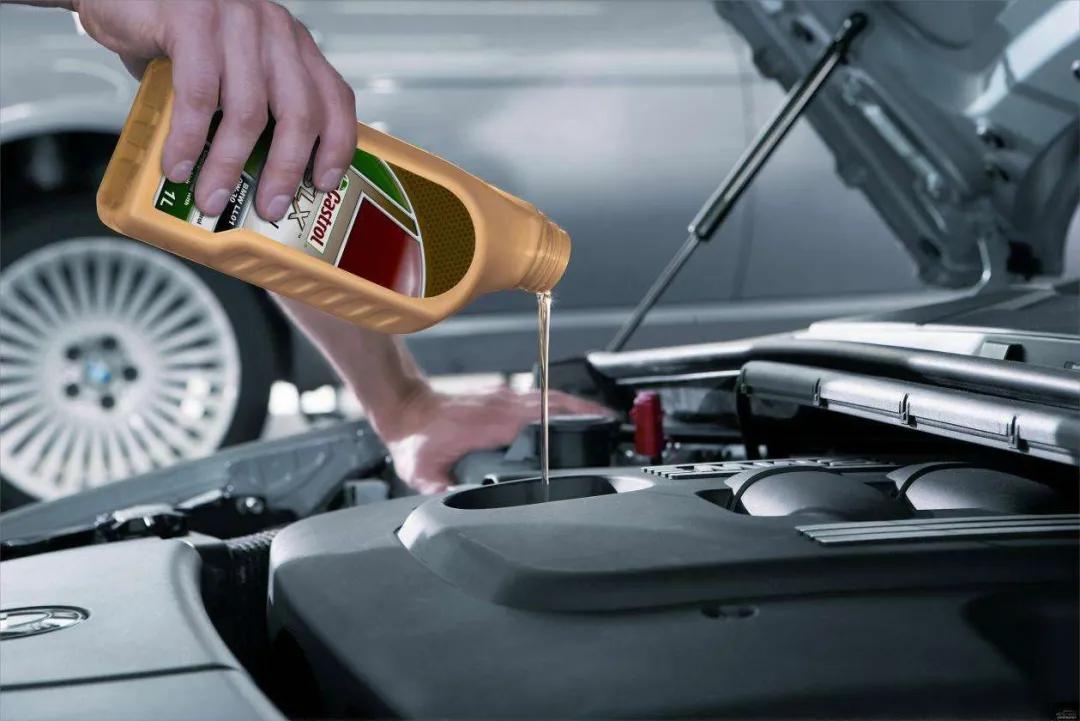 选择原厂机油还是品牌机油,原厂机油还是品牌机油好