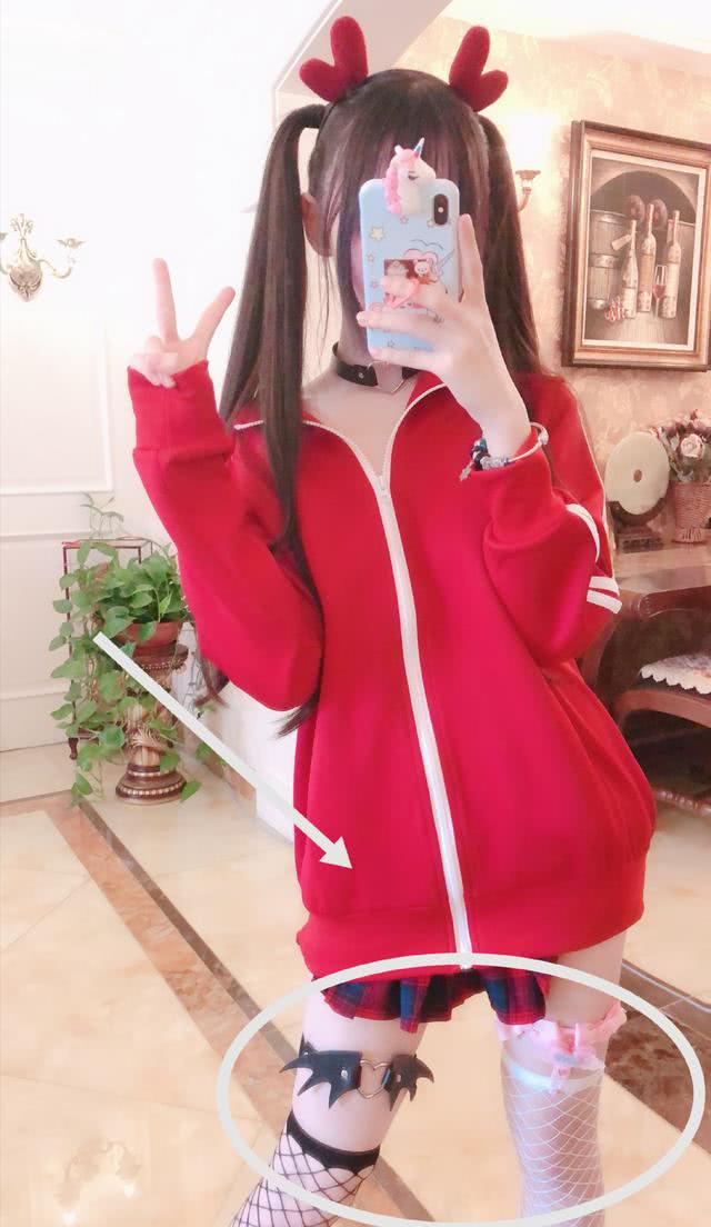 蔡萝莉最新衣服,蔡萝莉穿搭