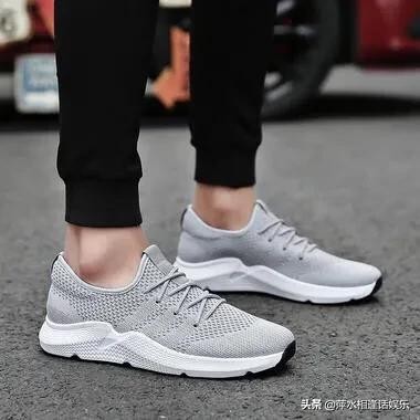 鞋子挤脚教你一招,鞋子挤脚怎么办教学视频