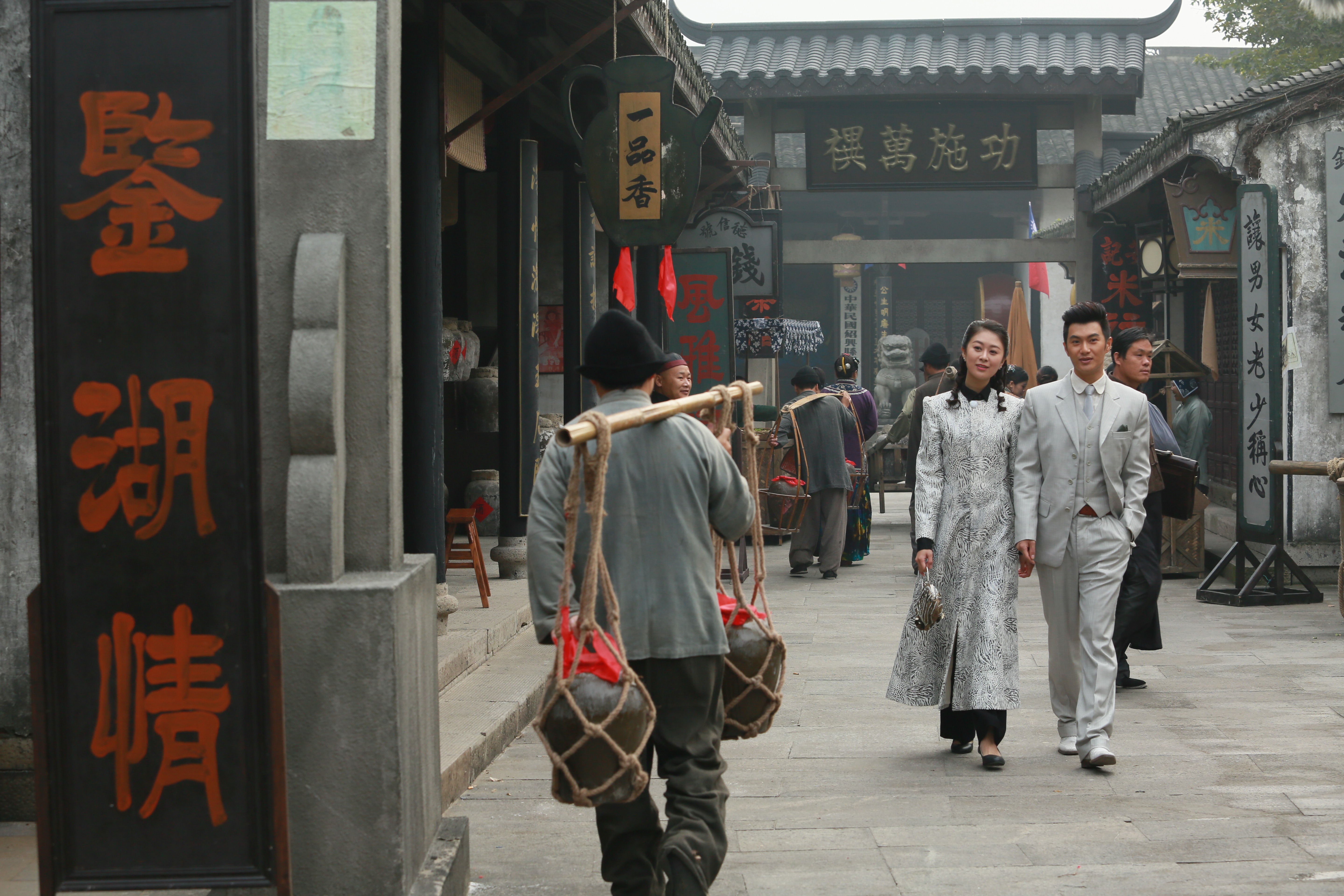 绍兴酒女儿红文化,绍兴女儿红酿酒有限公司的酱酒