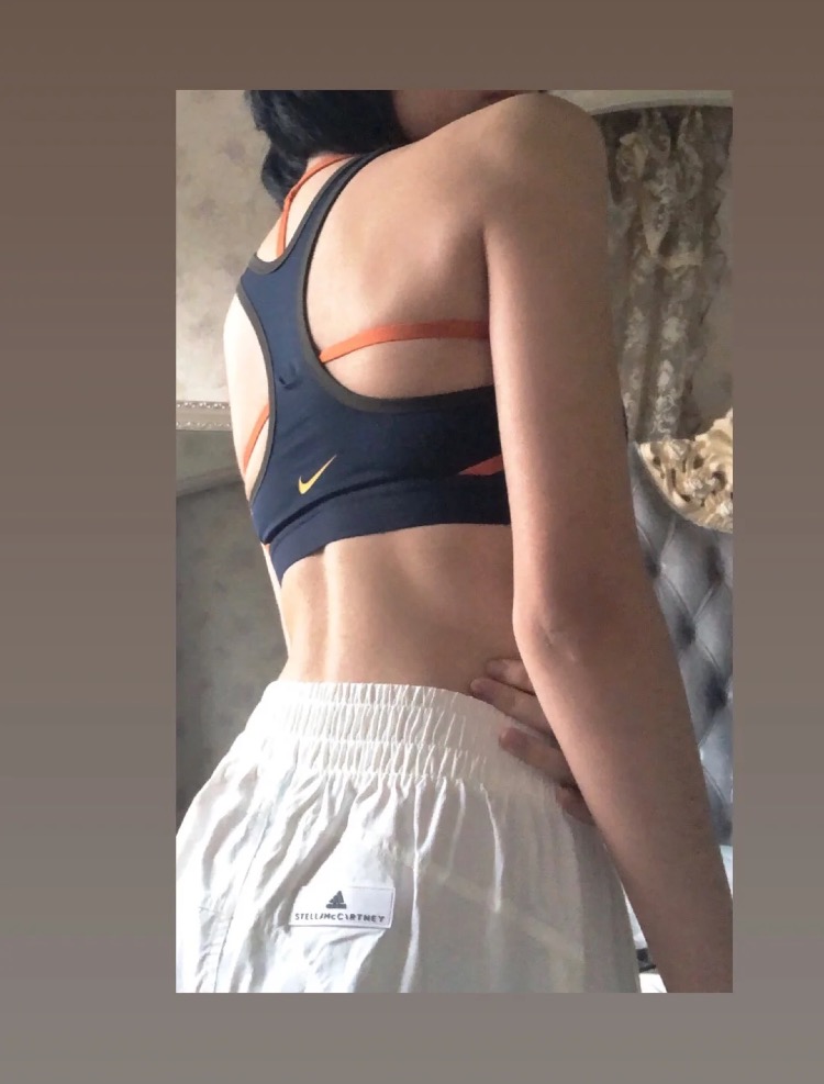 健身房穿搭内衣,健身房nike穿搭173cm