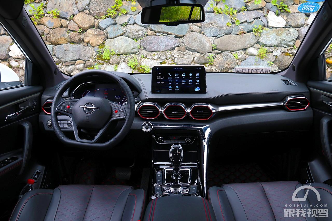 海马七座suv8s,海马8s高原试驾