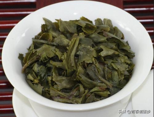 如何快速消除黑眼圈视频,如何快速消除黑眼圈泪沟