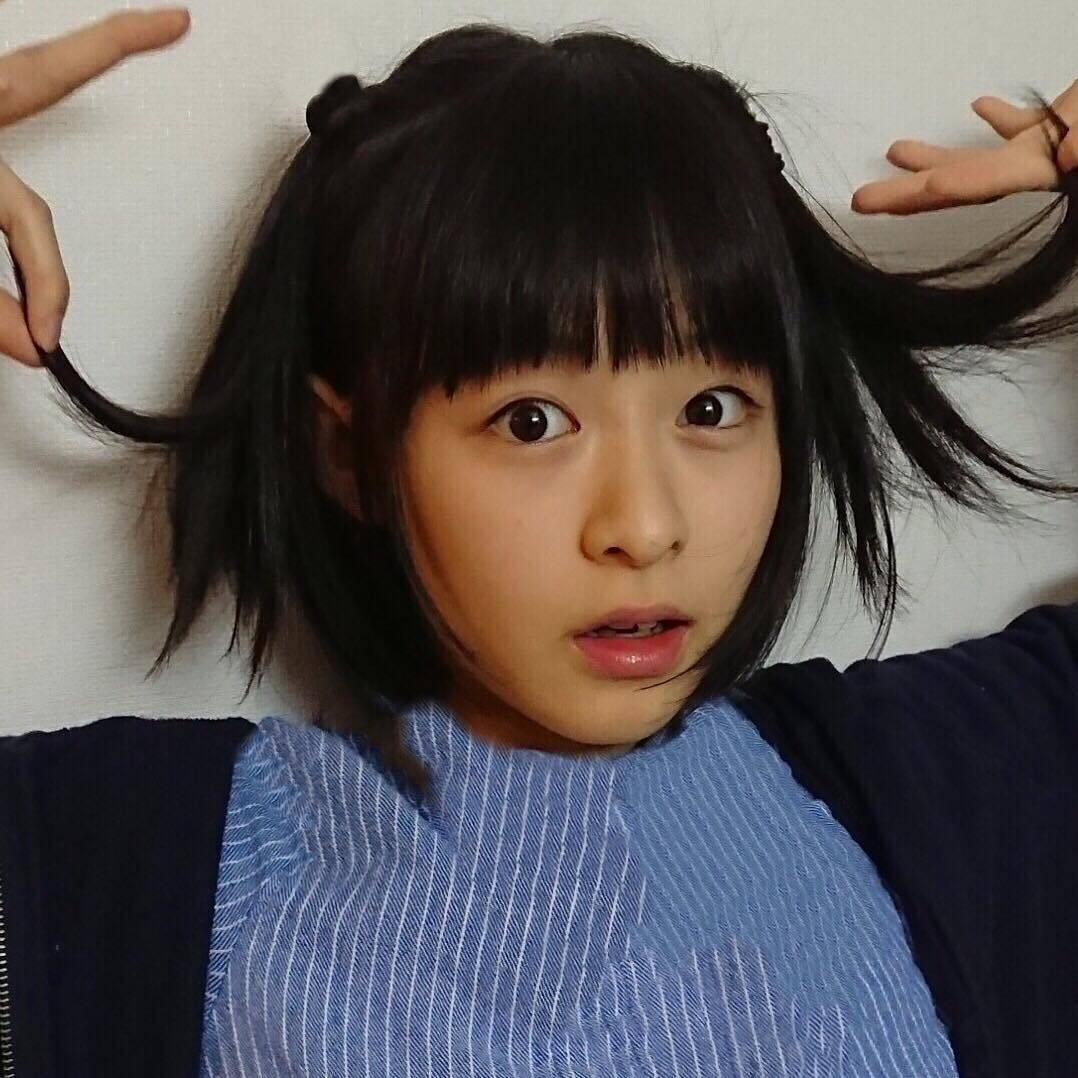 她是日本高中足球女神,就像动画女主角一样可爱!