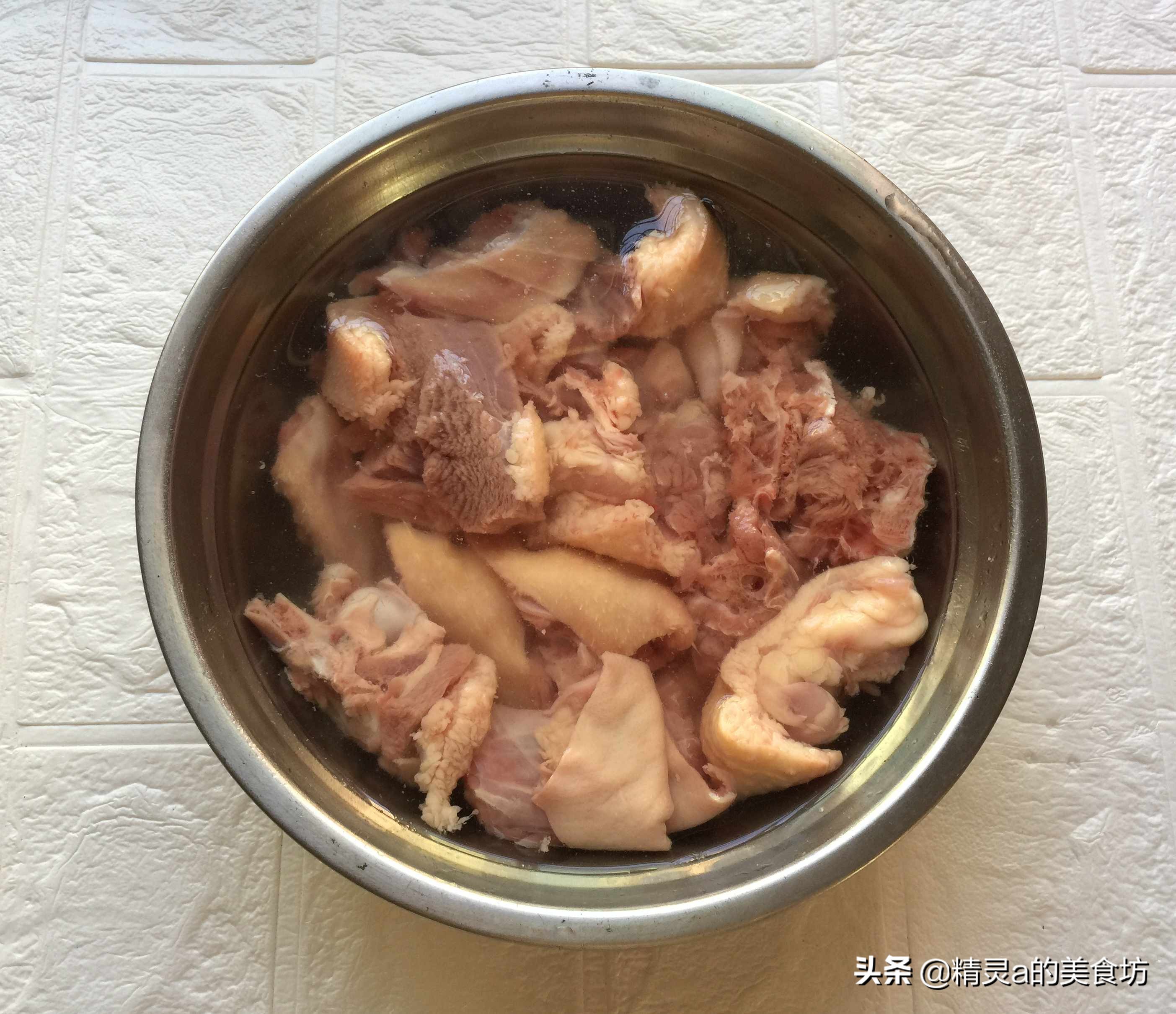 酸萝卜老鸭汤的经典做法,酸萝卜老鸭汤最正宗的做法短视频