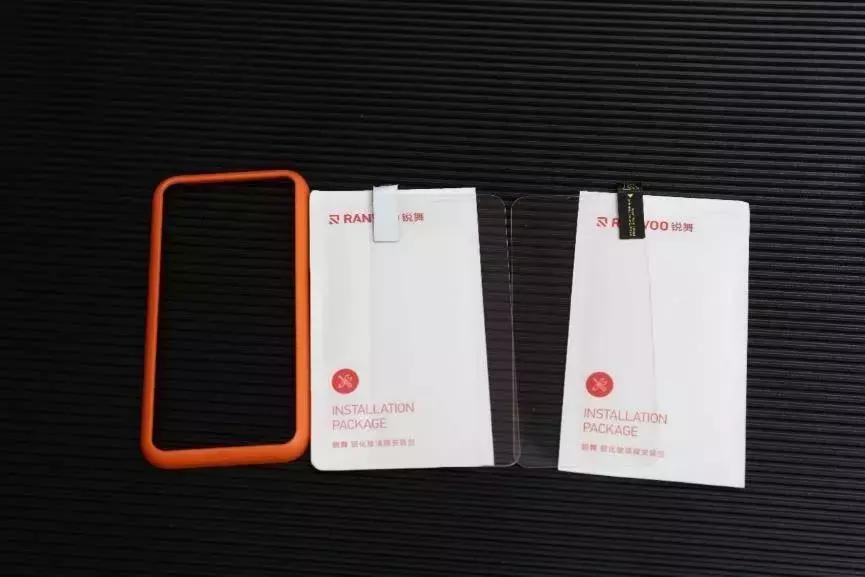 iphone最好贴什么样的钢化膜,iphone13钢化玻璃膜