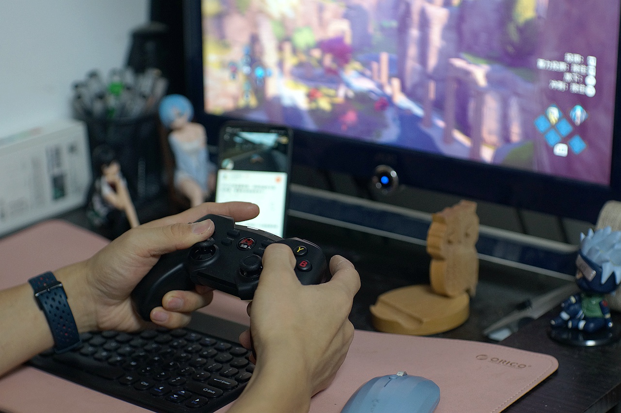 用键盘可以玩的手游,北通蝙蝠4无线版手感怎么样