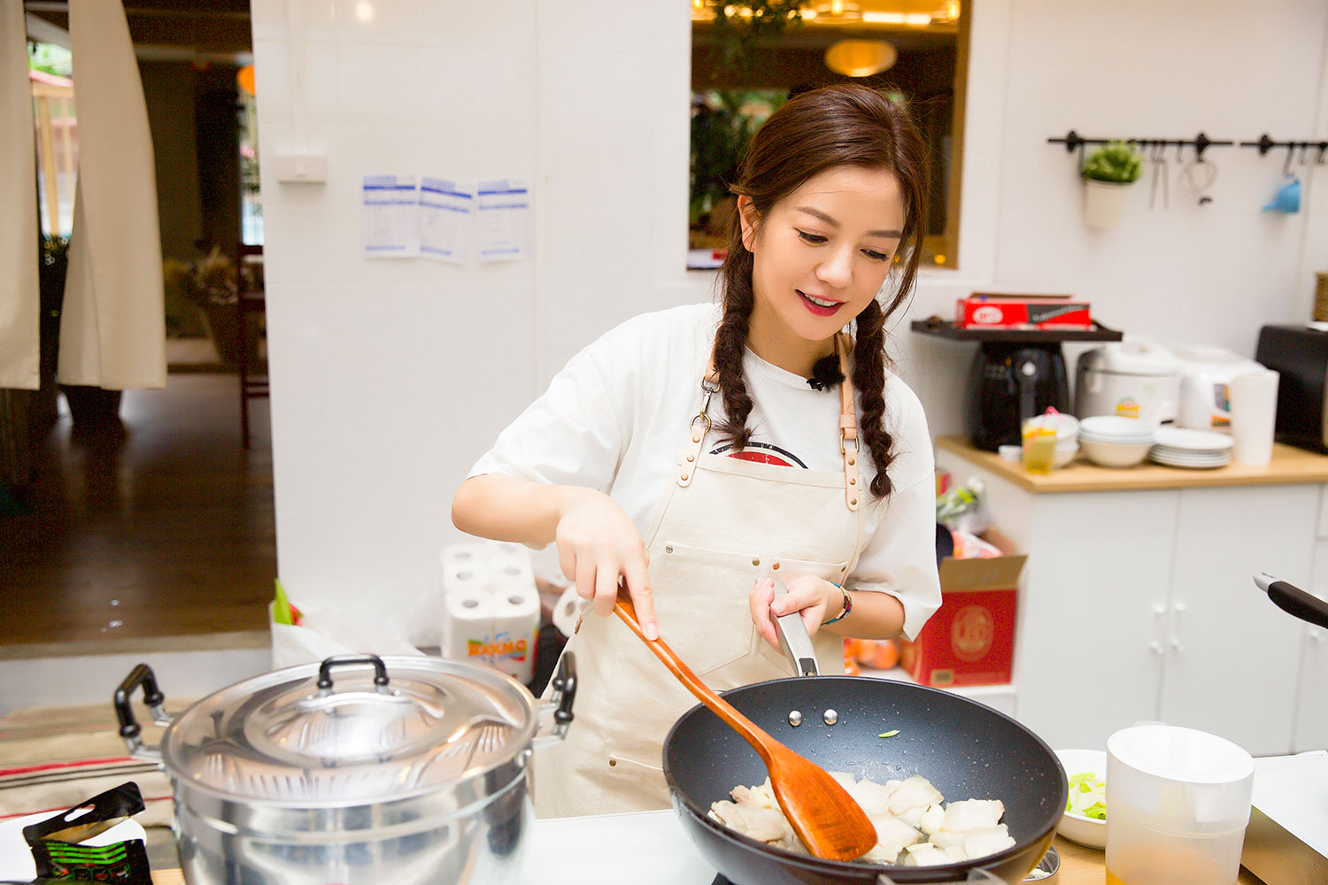 琼瑶对小燕子的评价,琼瑶对林心如赵薇的评价