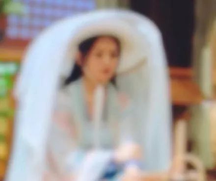 赵丽颖穿廉价的衣服,赵丽颖穿一件衣服