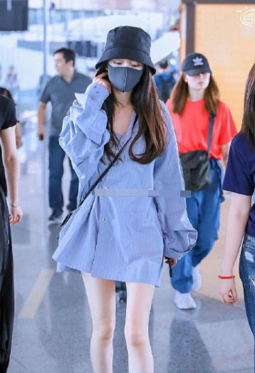 魏大勋杨幂亲密照,杨幂和魏大勋的高甜合集