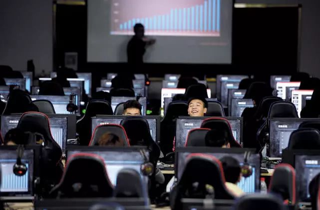 蓝翔电竞学员可以当职业选手吗,蓝翔电竞学校的真实现状