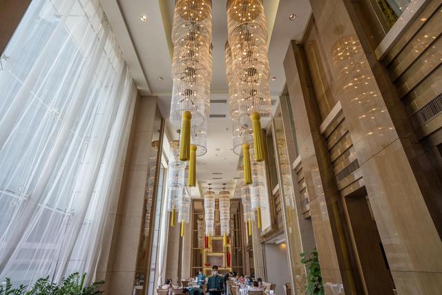 广州市性价比高的带泳池的酒店,广州市的露天泳池酒店