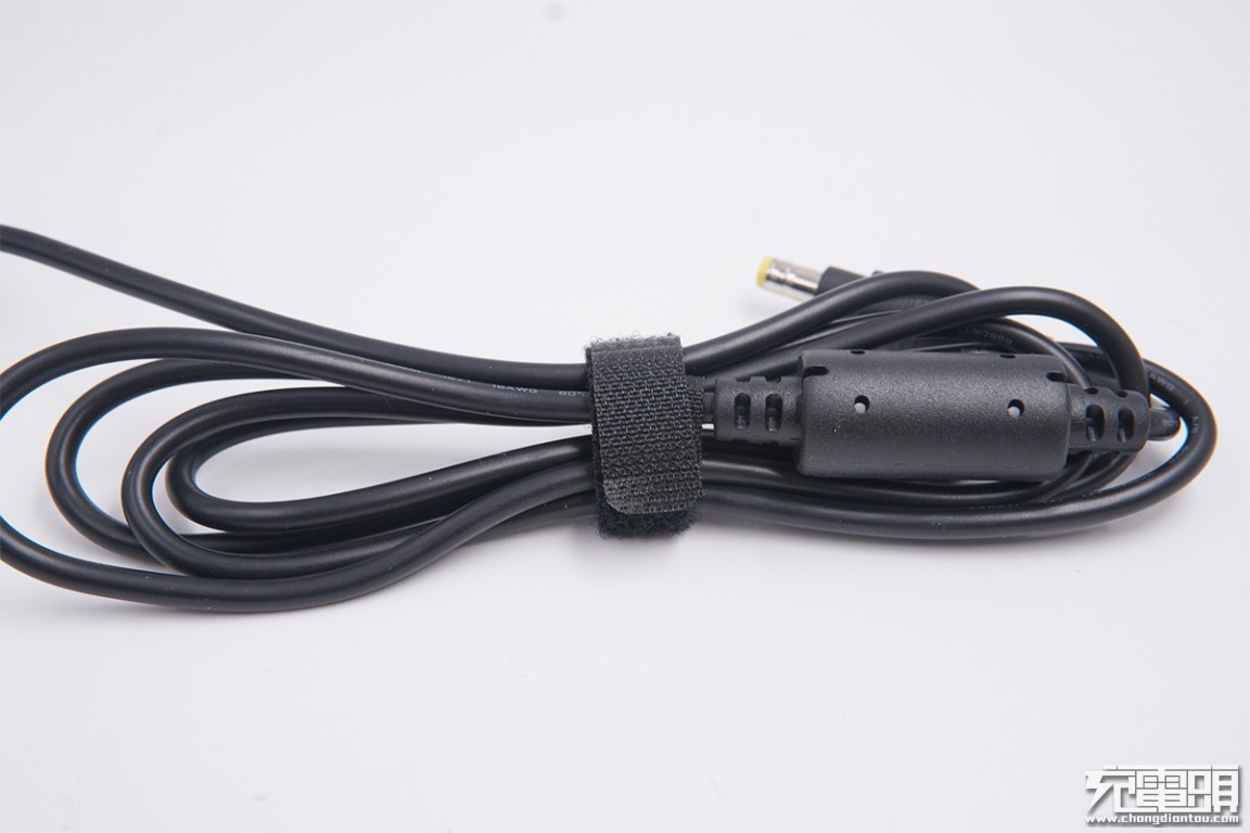 雷电三dp接口,雷电接口支持pd充电