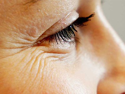 18岁看起来像30多岁的人怎么办,18岁以下必看三招让你越变越美