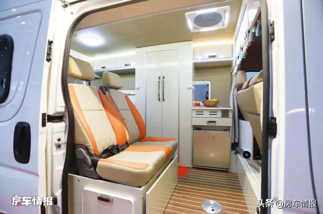 公认最好的三款房车10万元内,东风御风房车c型房车