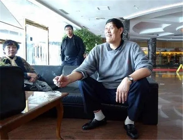 穆铁柱墓,中国第一巨人穆铁柱