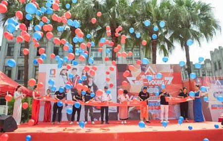 蜘蛛王运动旗舰店,蜘蛛王品牌运动旗舰店直播