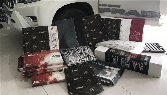 车内呕吐异味去除方法,车内去异味放什么最好