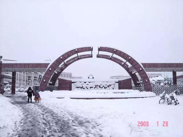 江苏省江浦高级中学在全国出名了,江浦高级中学要在全国出名了