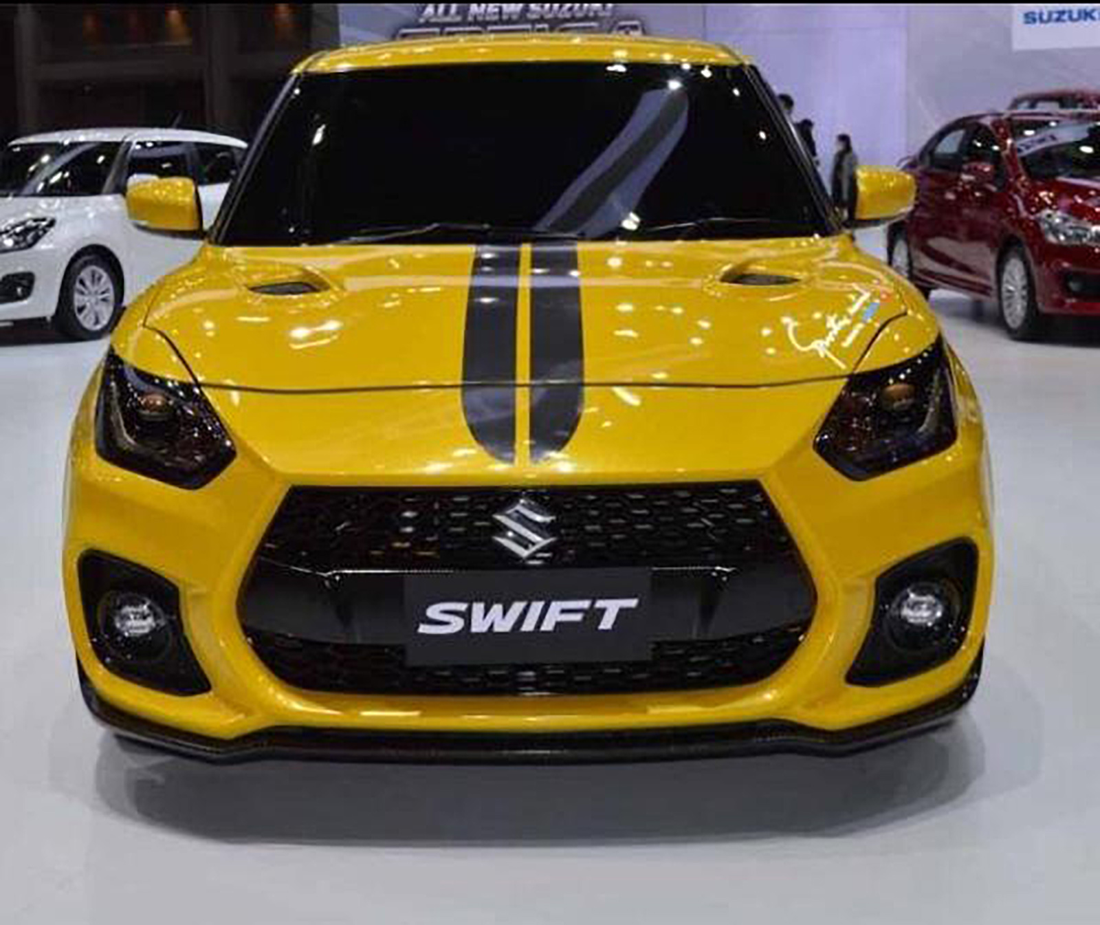 铃木雨燕哪个版本油耗低,23款铃木雨燕配1.4t引擎