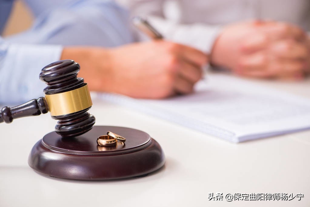 精神病离婚赔偿标准,配偶精神病能否离婚