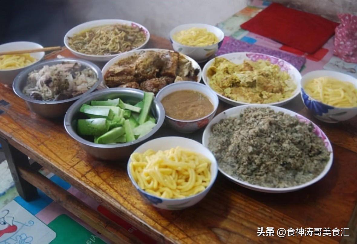 盘点被人类带回了东北特色美食,东北九大特色美食