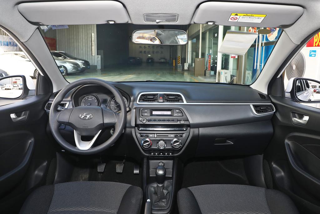 新瑞纳4.99万合适吗,2019年现代瑞纳17万公里价格