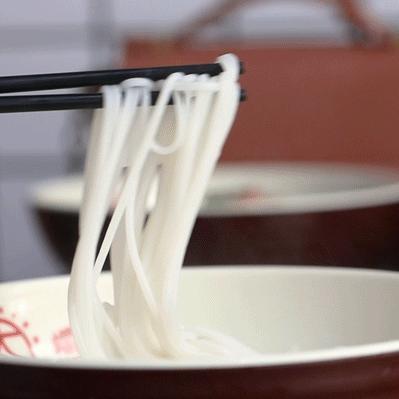 地道却不臭的螺蛳粉,臭宝螺螺蛳粉39.9元8包