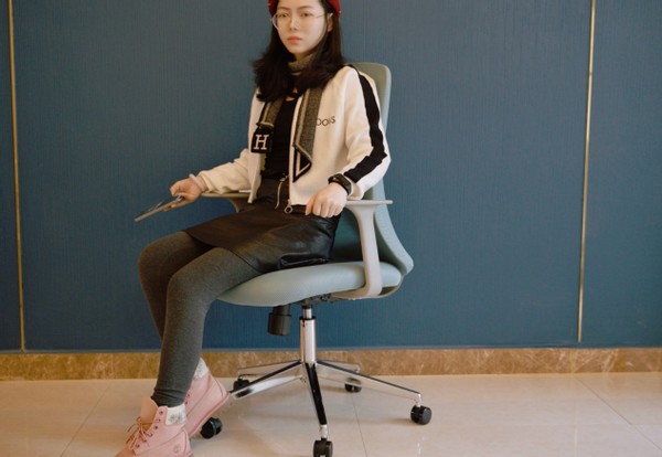 宝华贝轩希特威尔办公椅业,夏季办公椅测评