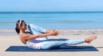 改善腰椎和肩颈的瑜伽动作,既能减肚子又能锻炼腰椎的瑜伽