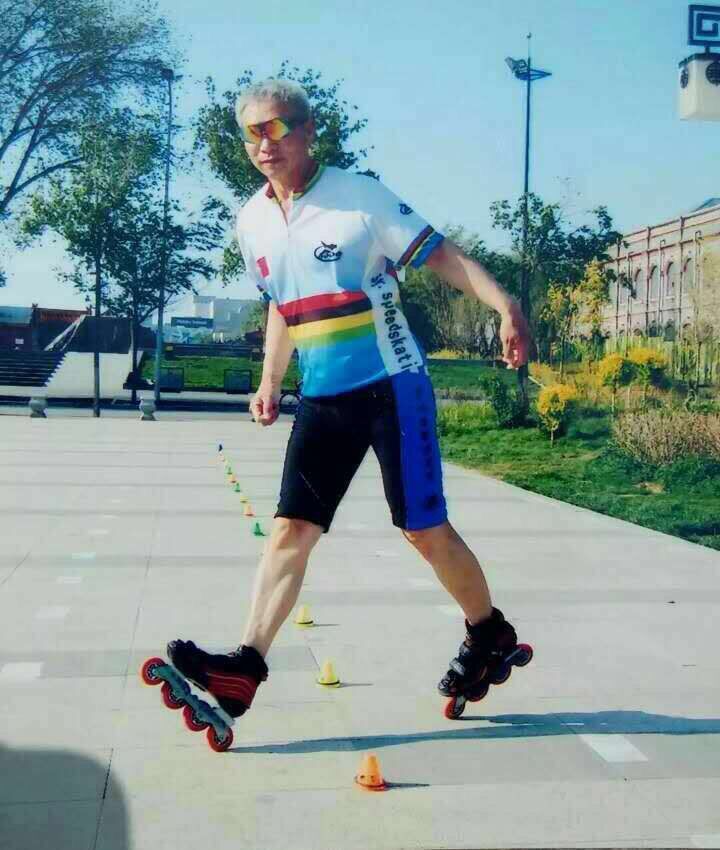 娌堥槼闆峰垰鏁欑粌鏄皝,闆峰垰鏁欑粌