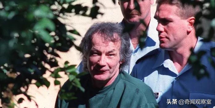 著名背包客杀手，借助顺风车连续作案，曾令澳洲旅游业陷入萧条