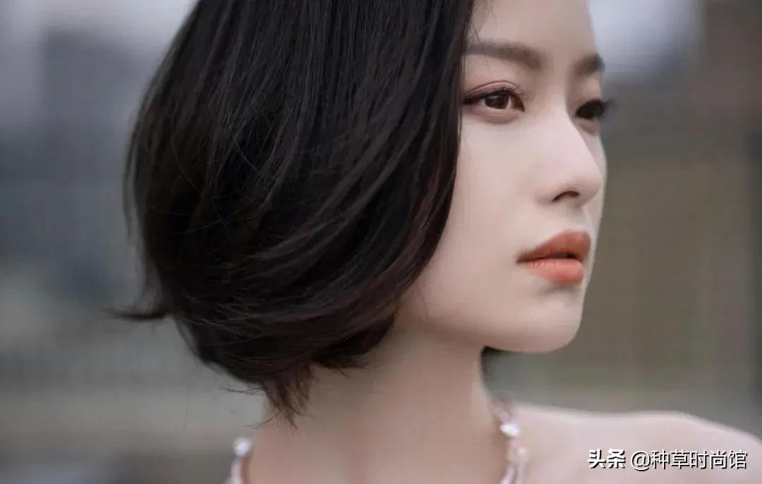 6-8岁女孩脸小剪短发什么头型好看,剪短发显脸小减龄发型