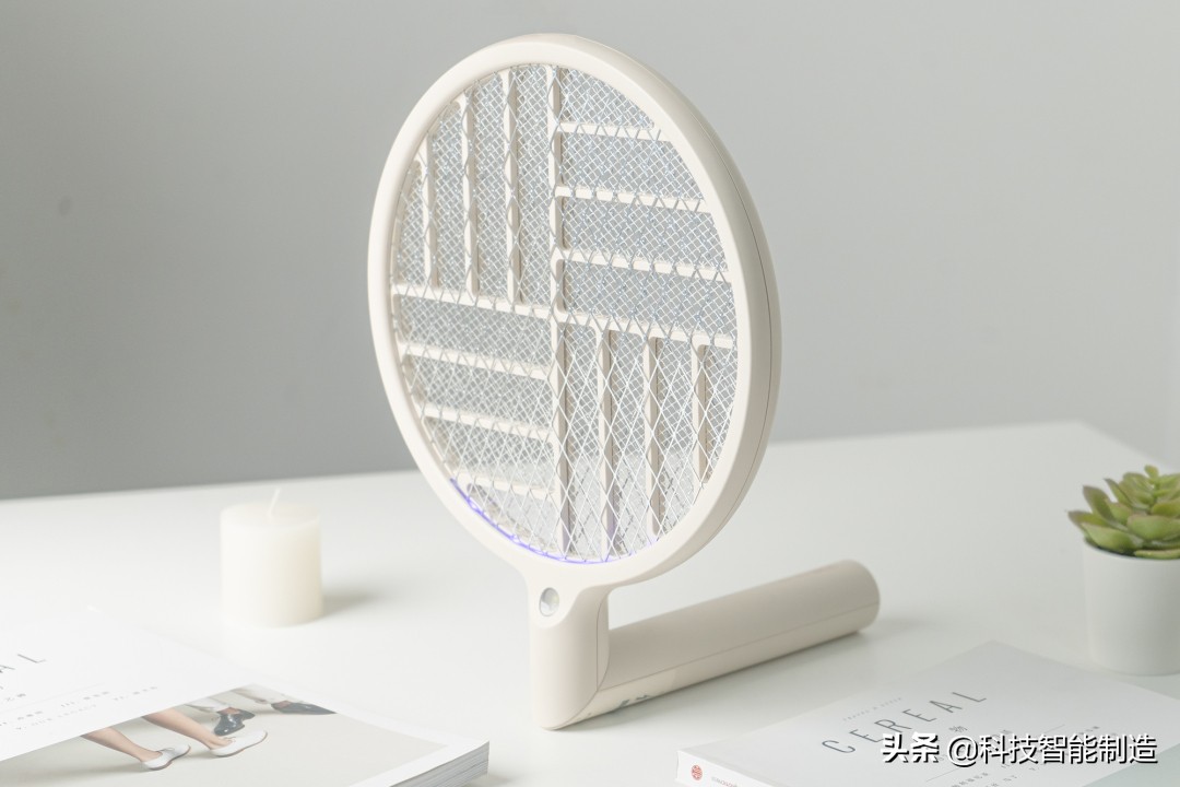 电蚊拍电击蚊子全过程,电蚊拍功率多大能电死蚊子