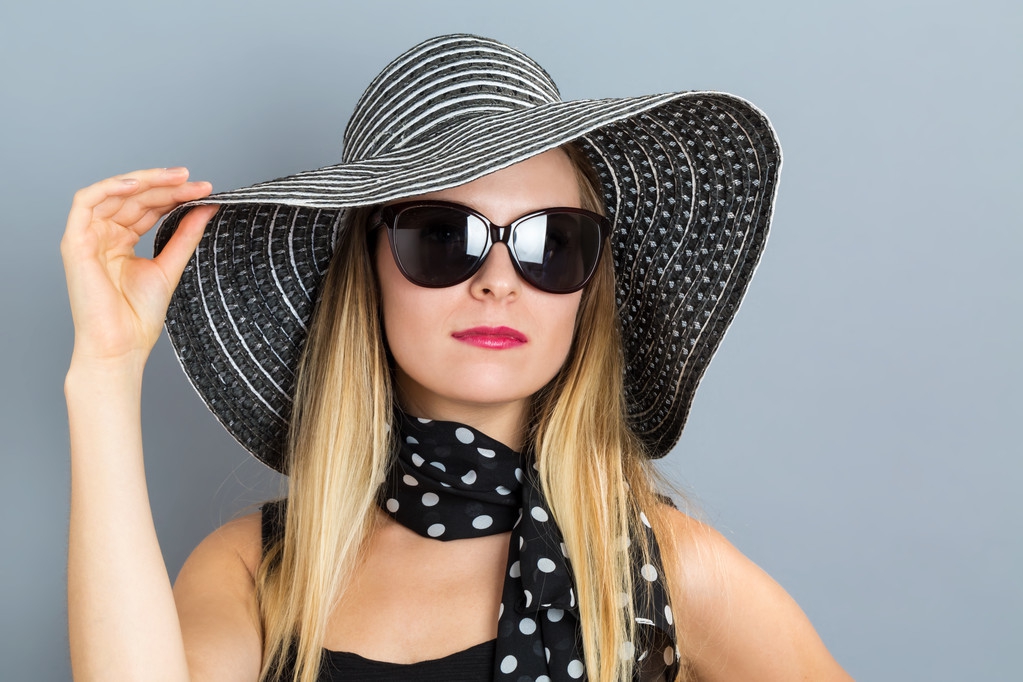 夏季出游帽子推荐,夏季出游正品的帽子