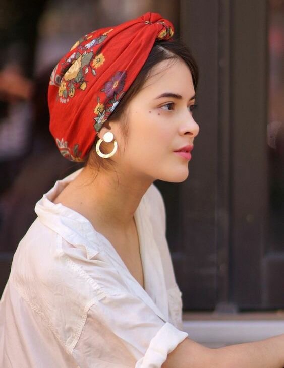 钩宽发带头巾100种图解,头巾的时尚戴法