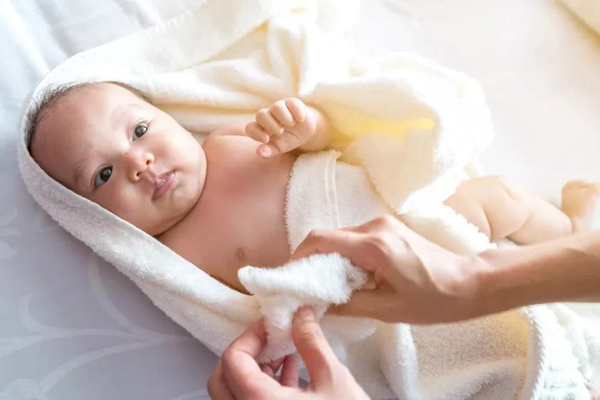 涨知识科普中暑,涨知识高温天气这几件事最好别做