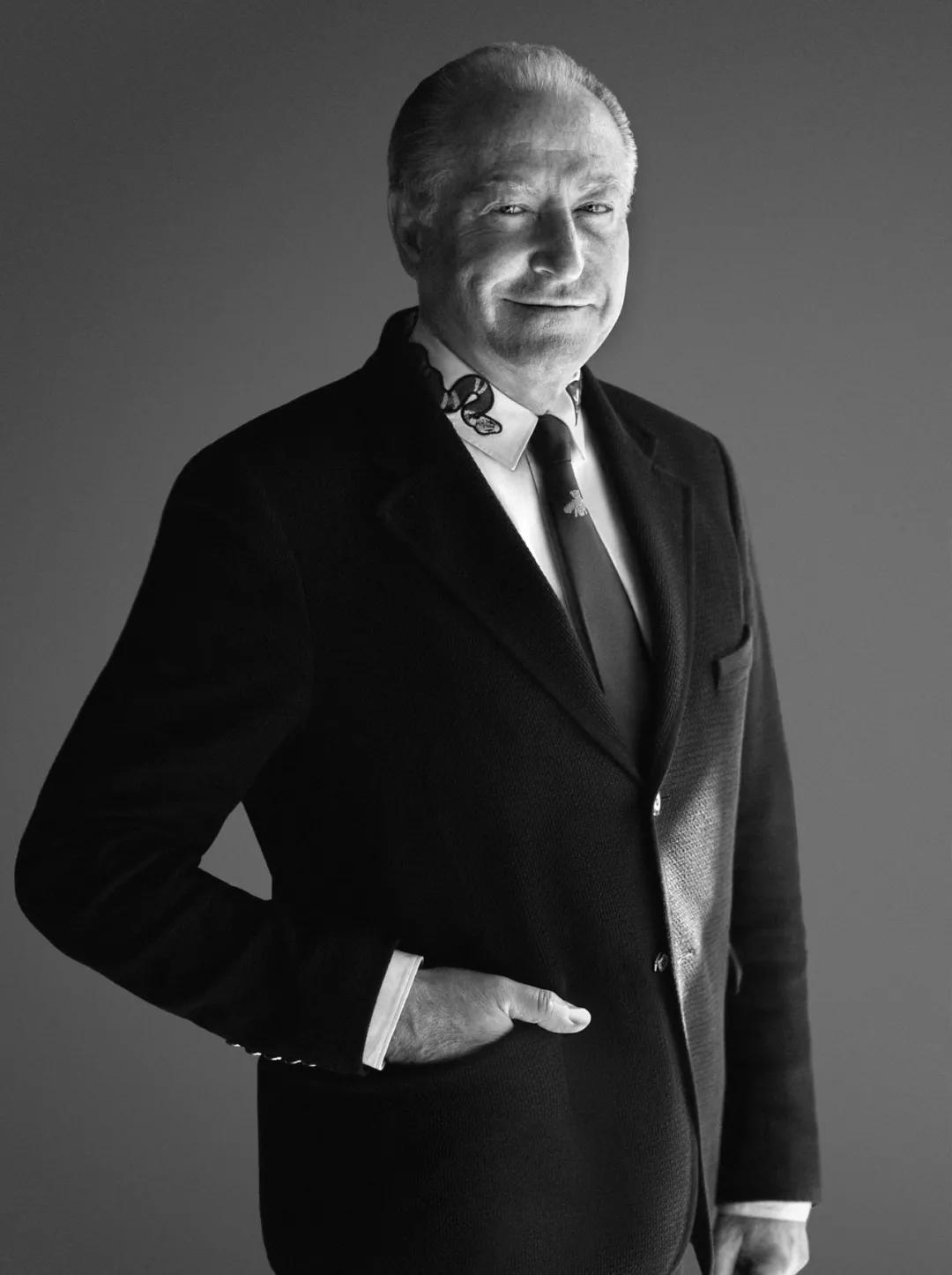 gucci鑺辨偊缁芥斁娴撻,gucci鑺辨偊缁芥斁婊氱彔