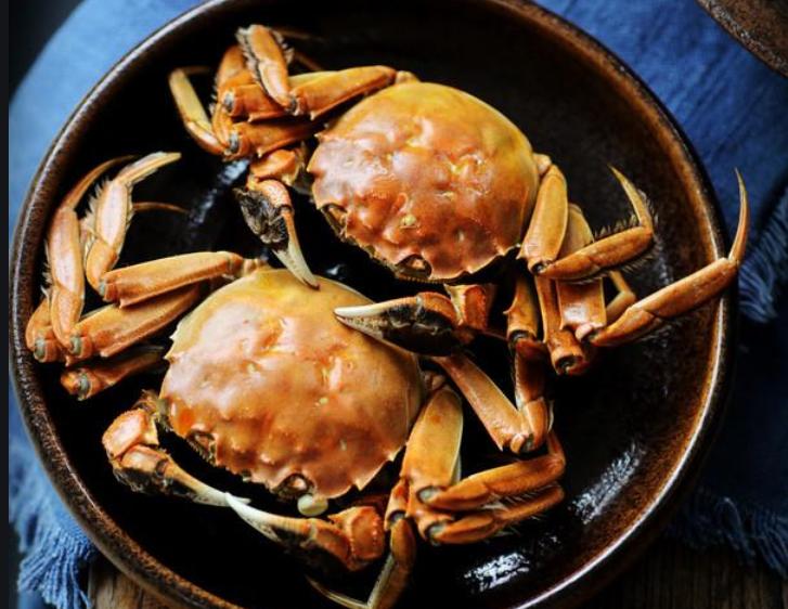 迪拜土豪吃中国蟹 (迪拜蟹中之王视频)