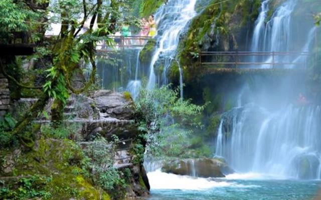 四川比较天然的温泉叫什么,天然温泉四川有哪些