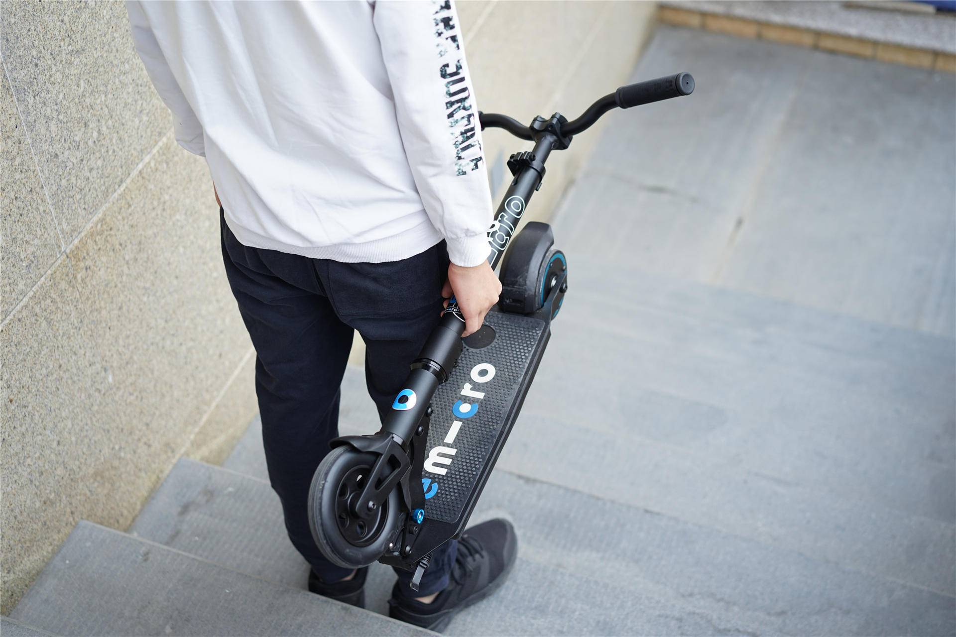 迈古和米高滑板车有什么区别,米高滑板车评测