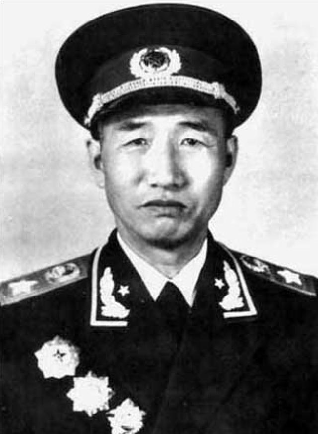 十大元帅最敬重的人，毛主席有多伟大？十大元帅又如何评价主席？