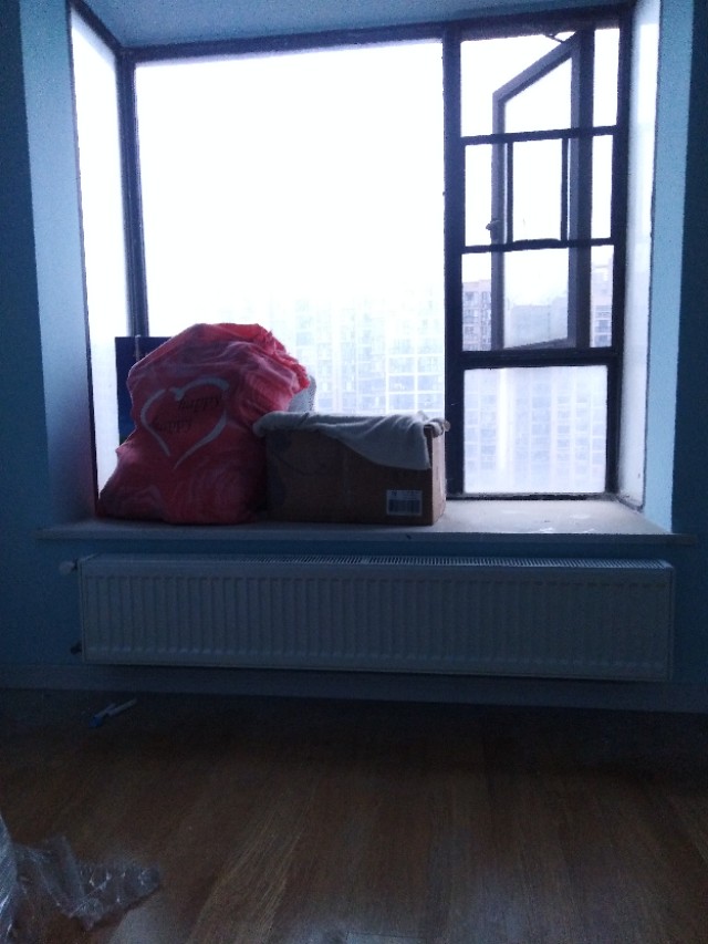 长沙装暖气片和地暖哪个好,长沙河西明装暖气片安装