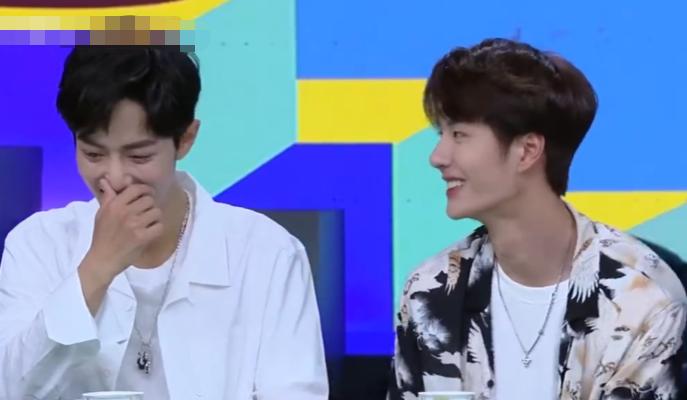 肖战王一博喉结,王一博肖战泰国借位